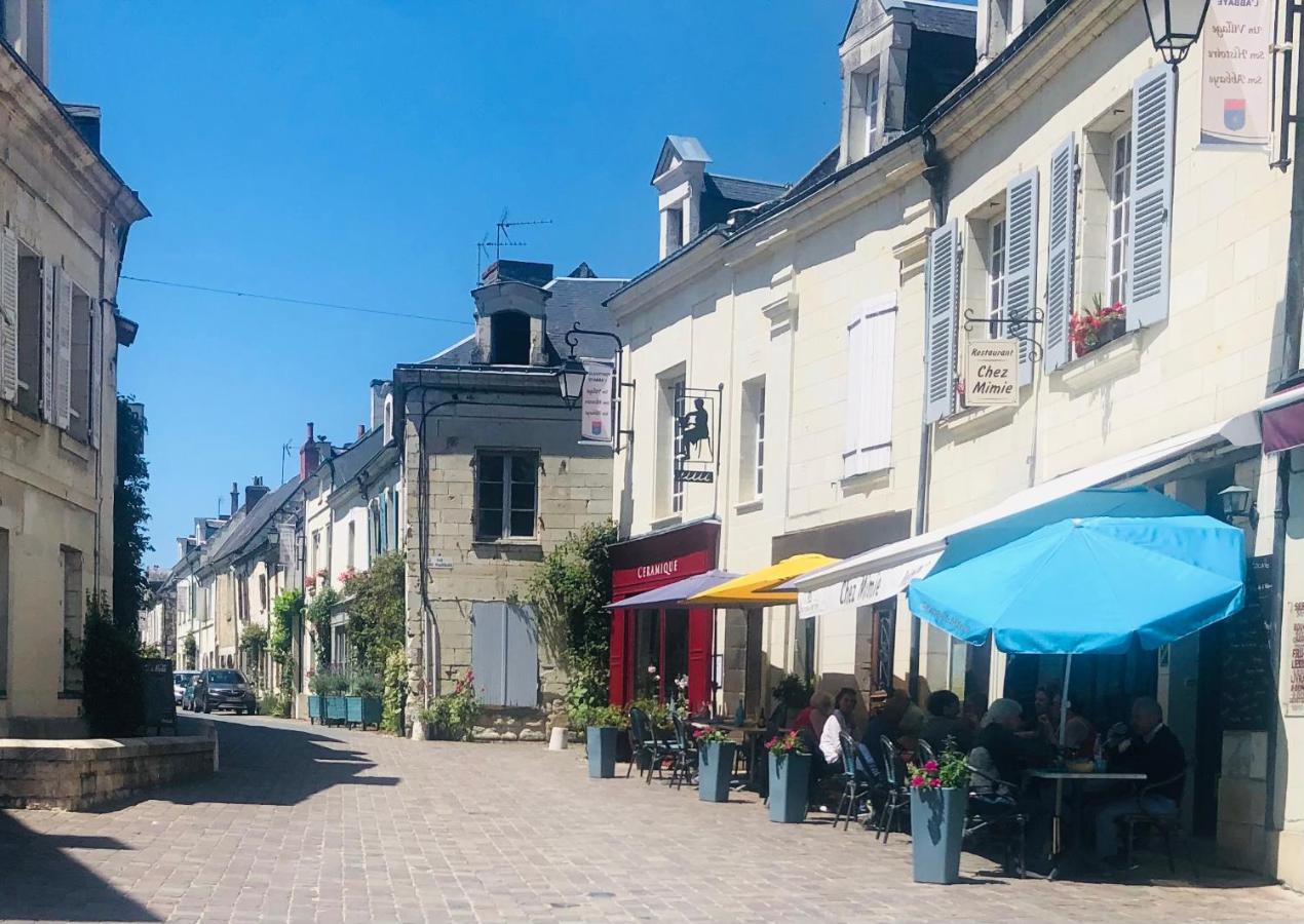Chez Mimie Les Hotes Fontevraud l'Abbaye Exteriör bild